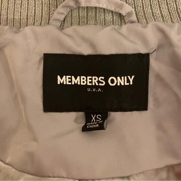 Members Only Extra Small Silver Washer Satin Boyfriend Jacket - Picture 8 of 16
